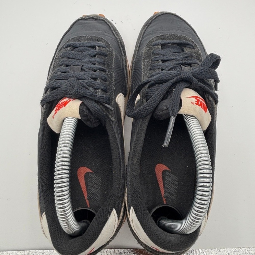 Nike Daybreak Sneakers Women Sz 8 Black White Retro Waffle Racer Runner - Picture 14 of 15